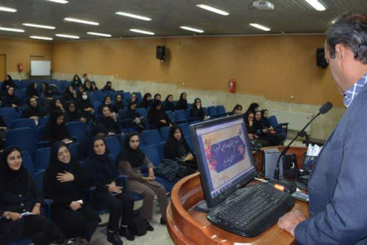 بیمارستان خورشید میزبان همکاران مسئول بهبود کیفیت مراکز تابعه دانشگاه علوم پزشکی اصفهان
